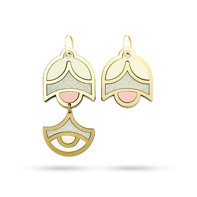 Avisa Cream Earrings