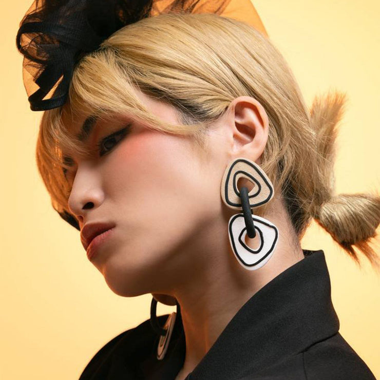 Lut Earring