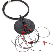 Black Disk Necklace Eith Cor Nuggets