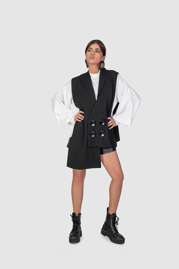 Black Section Vest - Shop New fashion designer clothing, shoes, bags & Accessories online - KÖWLI SHOP